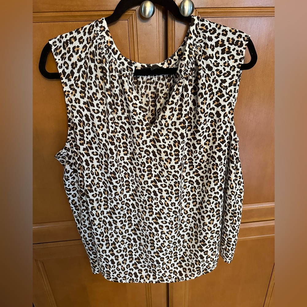 Leopard Print Sleeveless Blouse